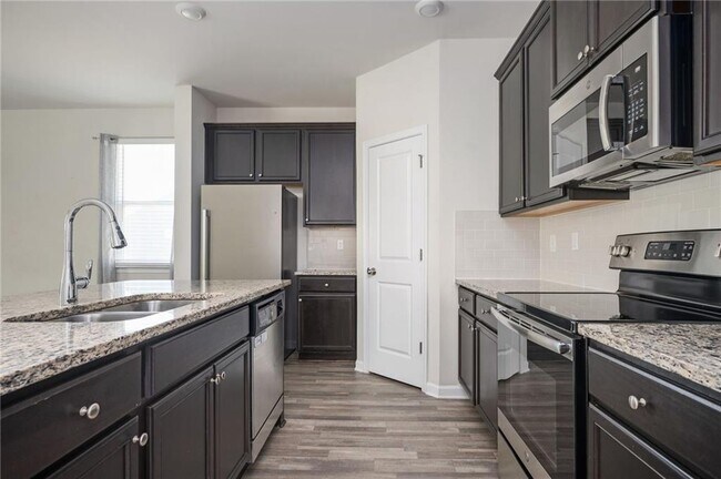 Foto del edificio - 1611 Meadow Crossing