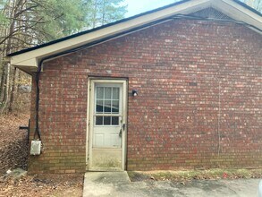 Building Photo - 249 Mountain View Rd SE
