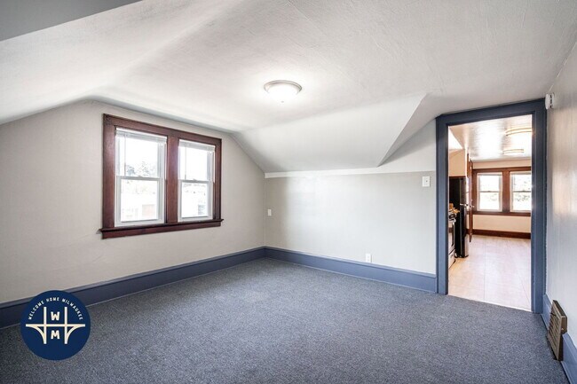 Foto del edificio - 8208 W Lincoln Ave