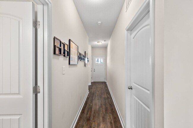 Foto del edificio - 3 Bedroom 2 Bathroom Home