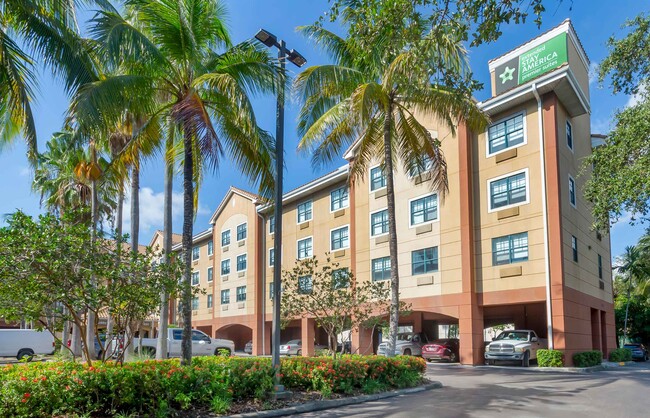 Foto del edificio - Furnished Studio-Ft. Lauderdale - Cruise P...