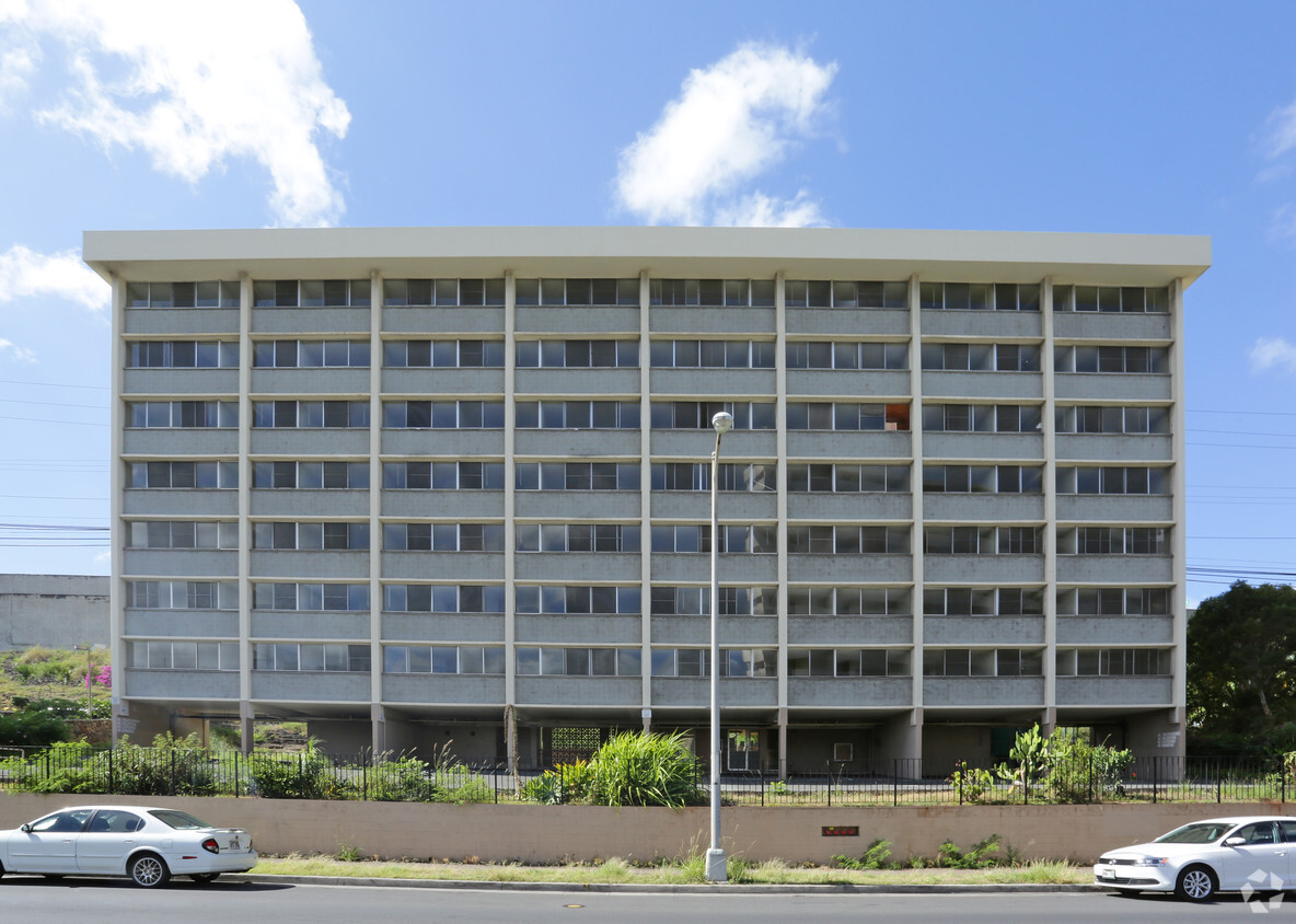 Building Photo - 2907 Ala Ilima St