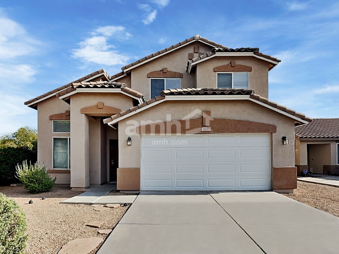 Foto principal - 6507 W Hughes Dr