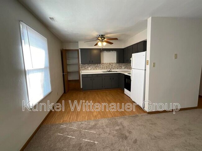 Foto del edificio - 1813 Jamestown Rd
