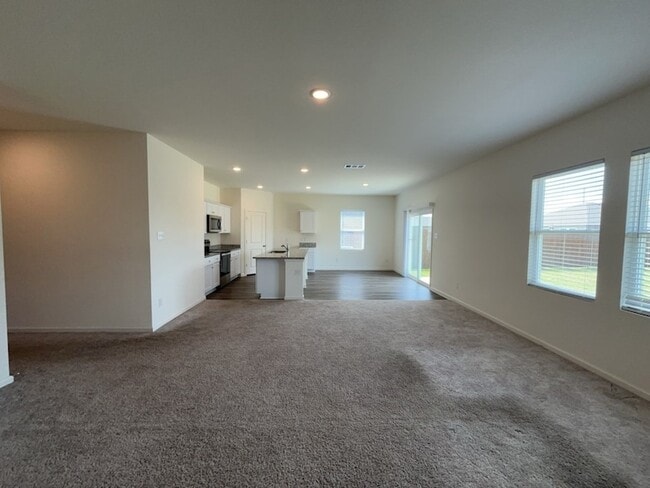Building Photo - 5600 Dublin Ln