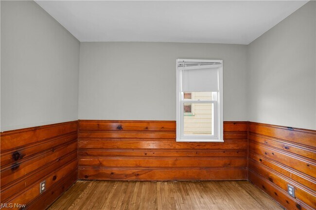 Building Photo - 16018 Turney Rd