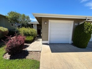 Building Photo - 1031 NE Watt Way