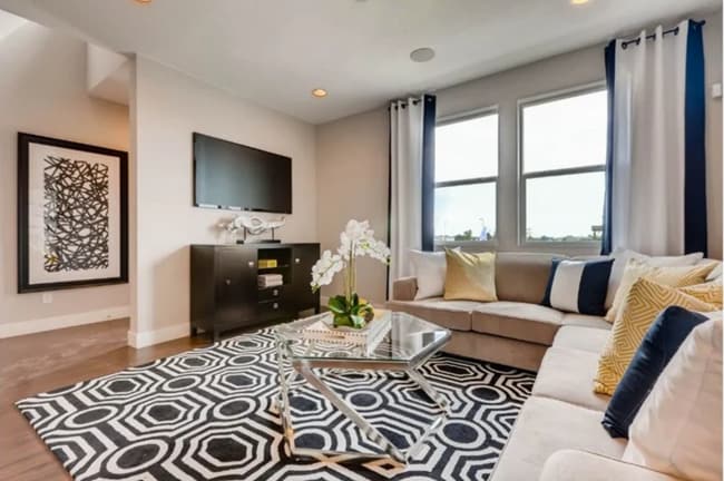 Living room - 16154 E 47th Dr