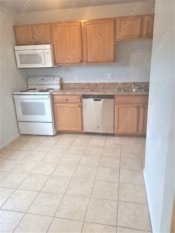 Building Photo - 161 Jenness Ln