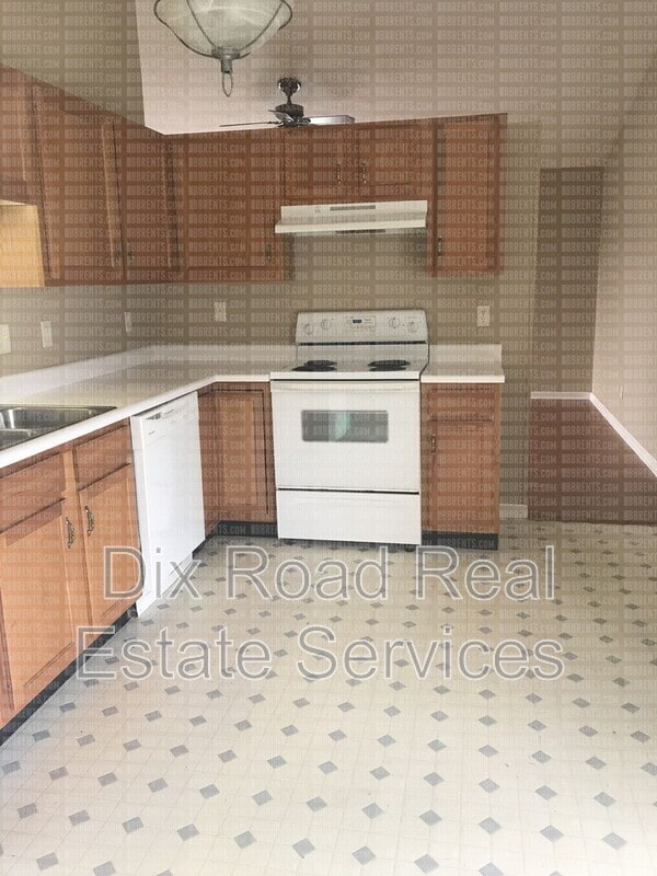 Building Photo - 966 Hathaway Dr