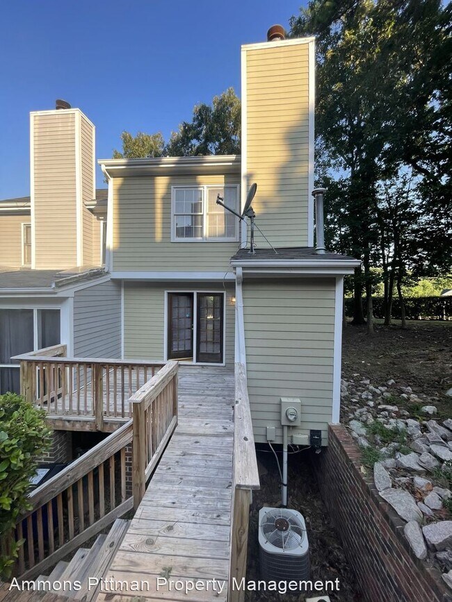 Building Photo - 2 br, 2.5 bath House - 2848 Sterling Park