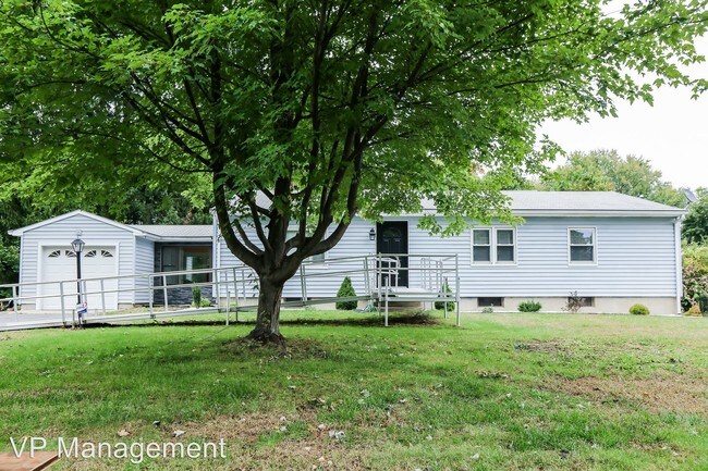 Foto del edificio - 4 br, 1.5 bath House - 32 Maryland St