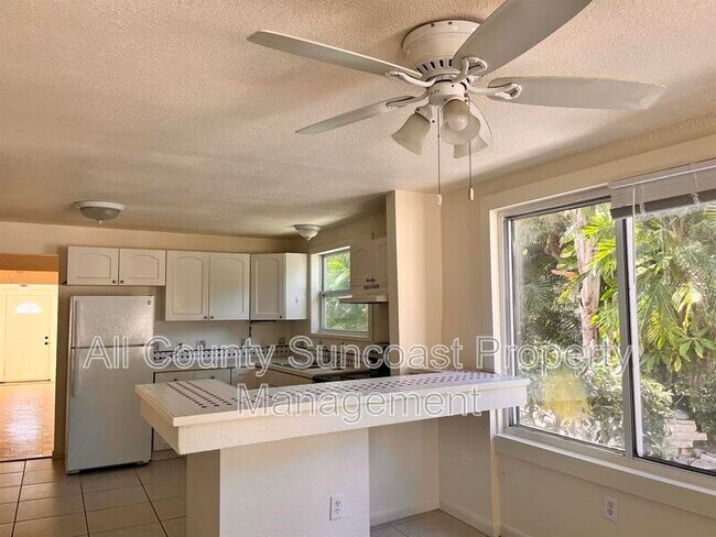Foto del edificio - 424 Wildwood Way