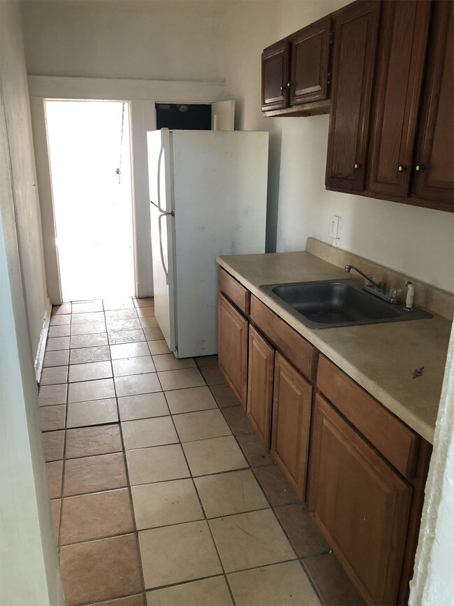 Foto del edificio - 3912 W Garrison Ave