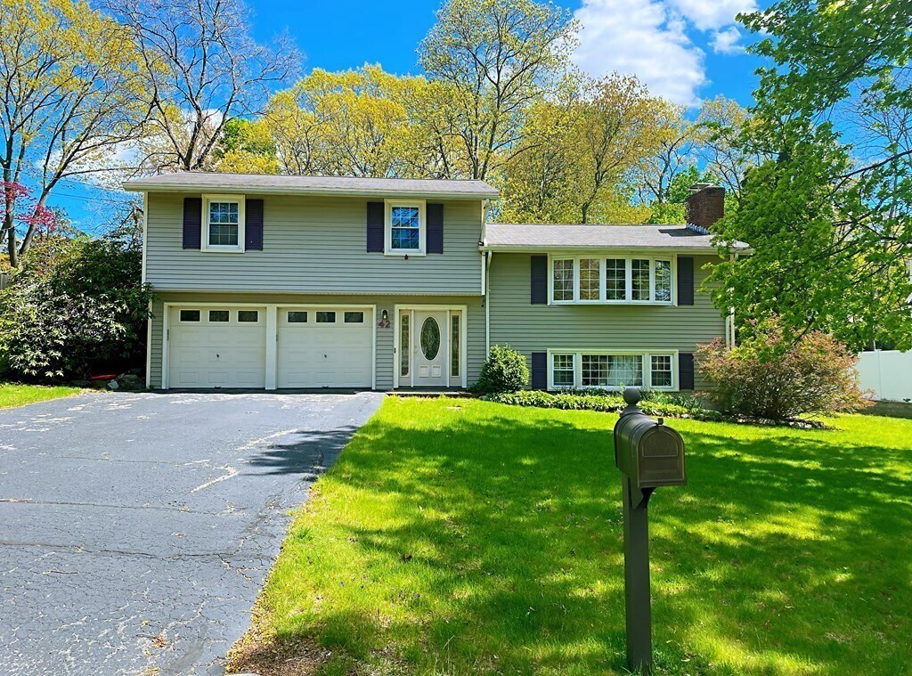 42 Thornberry Rd, Winchester, MA 01890 House Rental in Winchester, MA