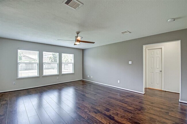Building Photo - 13619 Northpointe Ridge Ln