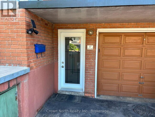 Photo du bâtiment - 57 Milady Rd