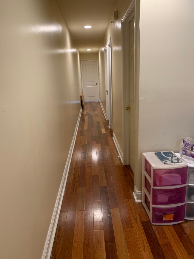 Foto del edificio - 1723 W Montgomery Ave