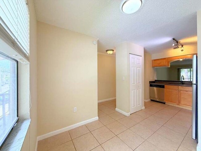 Building Photo - 10155 Sailwinds Blvd S