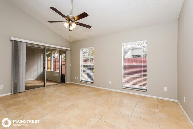 Foto del edificio - 1236 Pin Oak Dr, Apopka, FL 32703