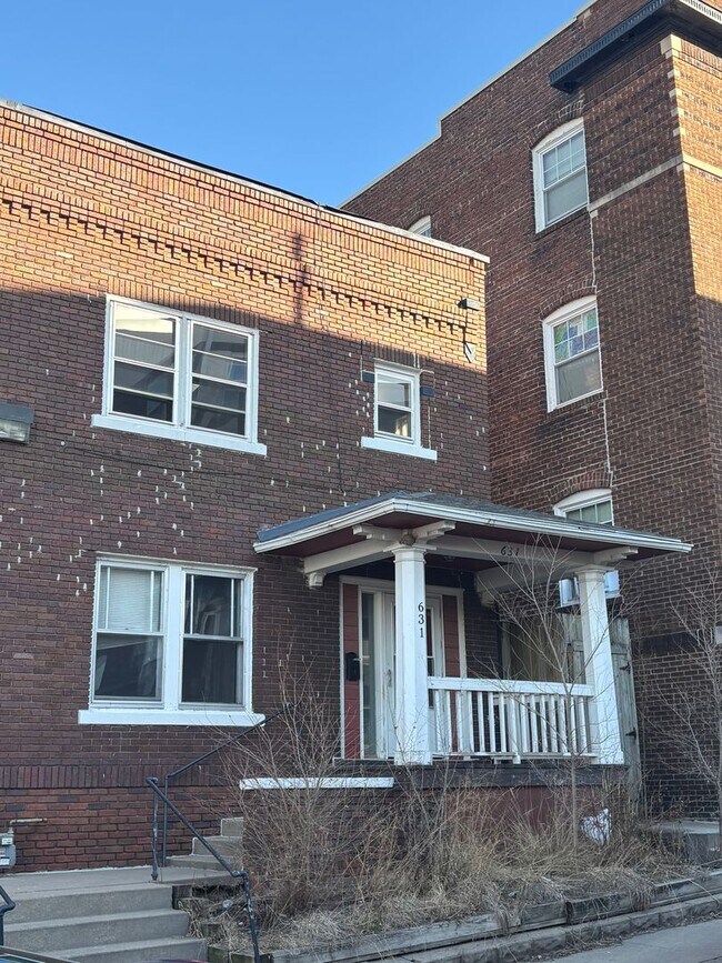 Foto del edificio - Harrises REO 631 S 19th Ave LLC (629/631 S 19th)