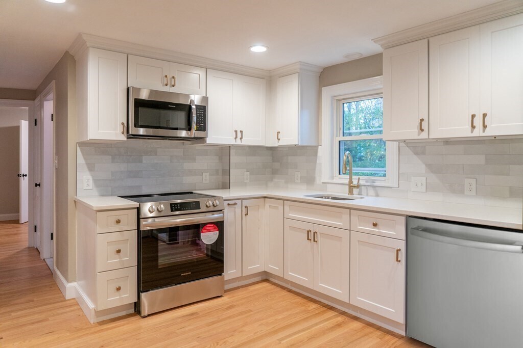 239 Essex St, Weymouth, MA 02188 House Rental in Weymouth, MA