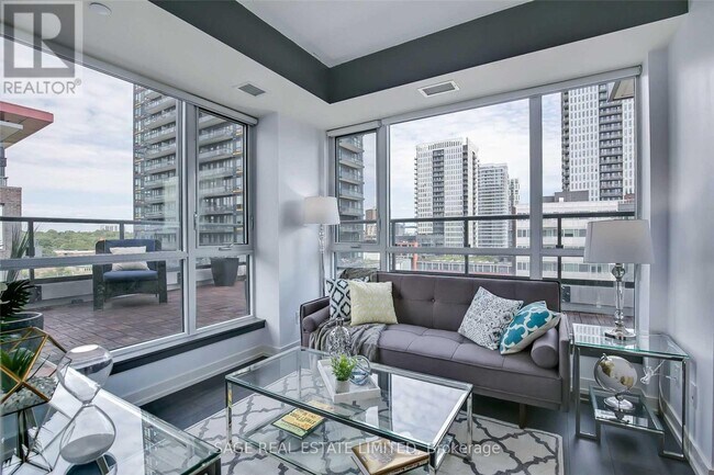 Photo du bâtiment - 200 Sackville St