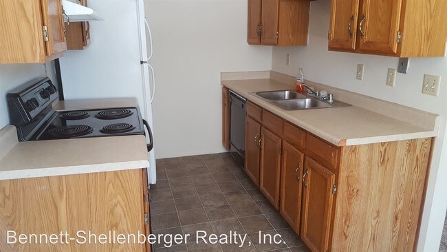 Foto del edificio - 999-999 Magnolia St