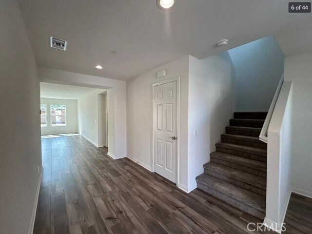 Foto del edificio - 28305 Digger Ln
