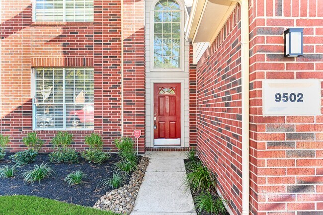 Foto del edificio - 9502 Willow Trace Ct