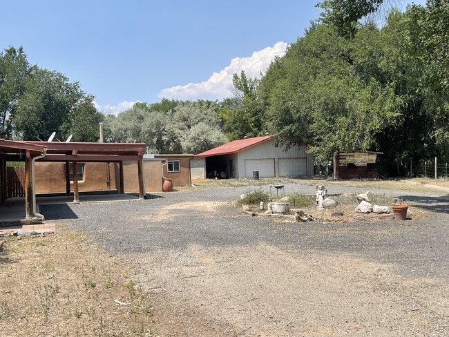 Building Photo - 95 County Rd 84 E