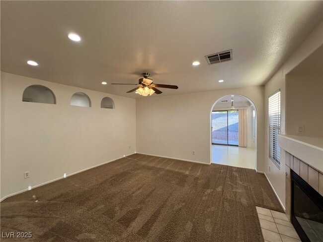 Building Photo - 9581 Bighorn Ranch Ave