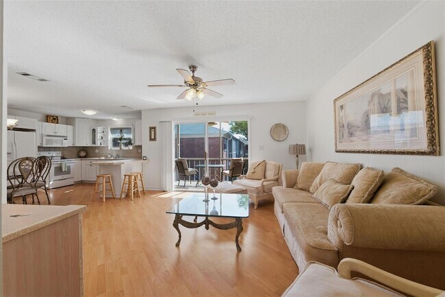 Foto del edificio - 3810 37th St S