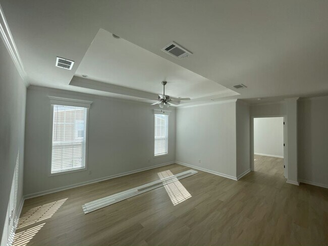 Foto del edificio - 34808 Robins Song Rd