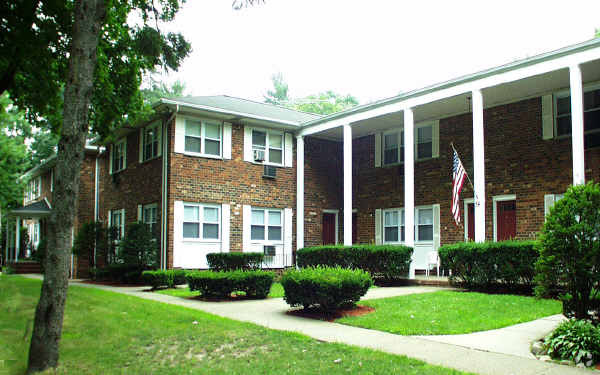 Building Photo - 54 N Franklin Tpke