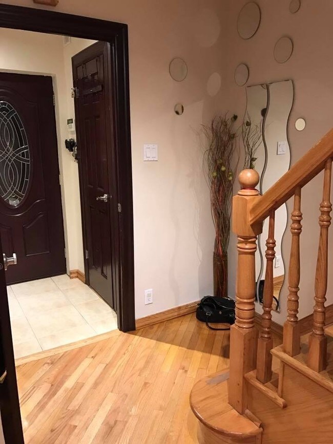 Foto del edificio - 2944 Nostrand Ave