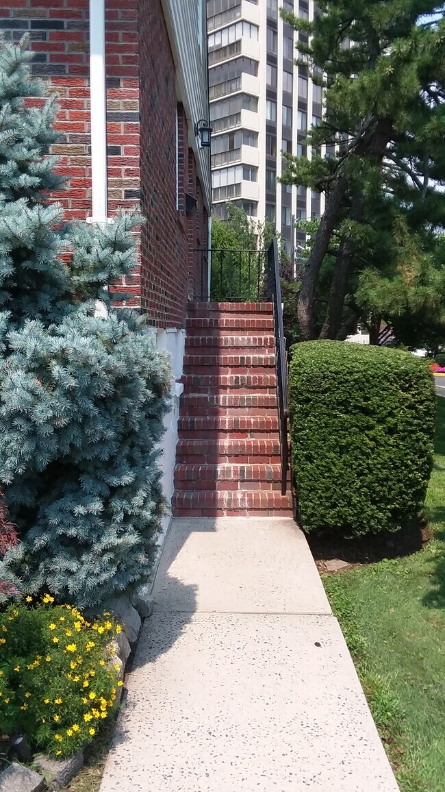 Foto del edificio - 49 Lafayette Ave