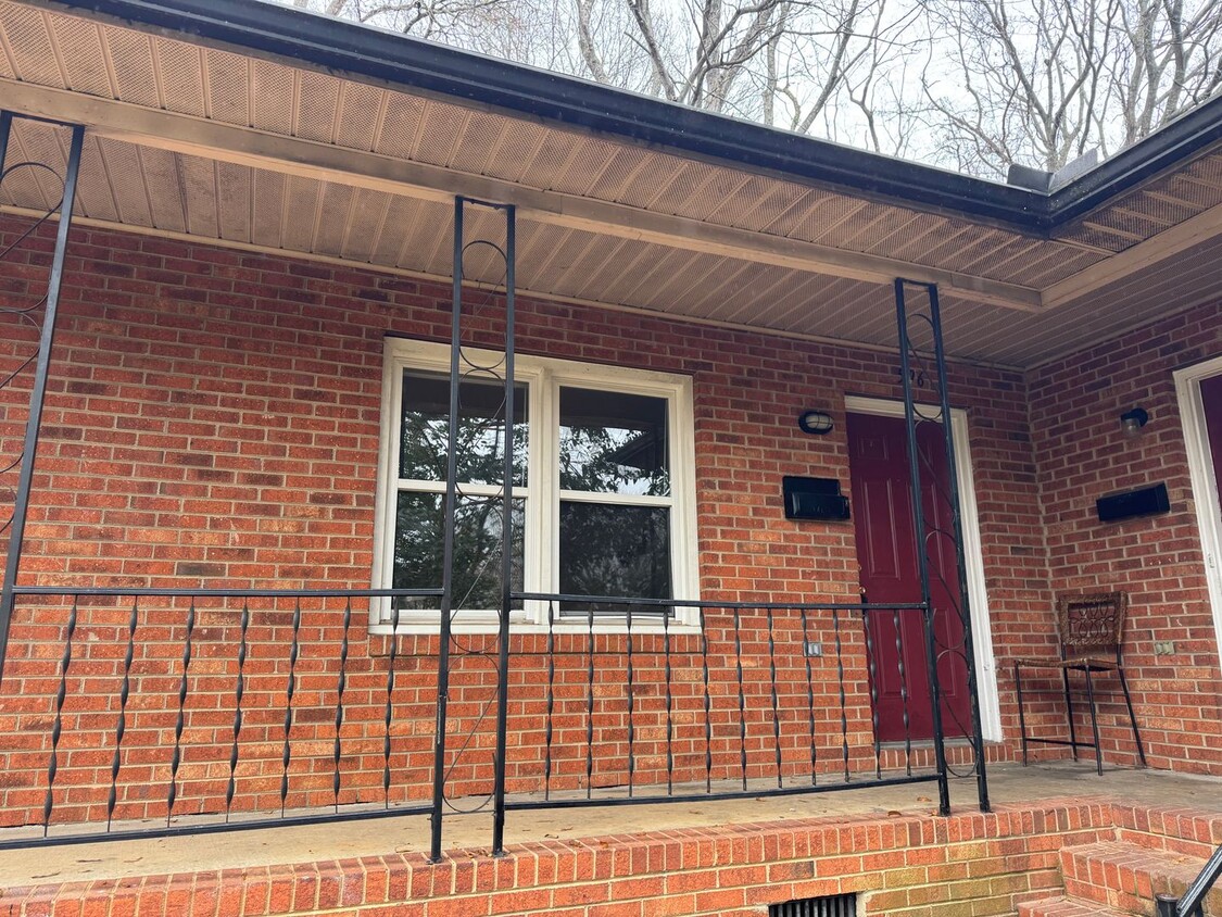 Primary Photo - Two Bedroom Apartment in Statesville