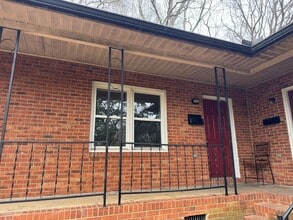 Building Photo - 506 Stockton St