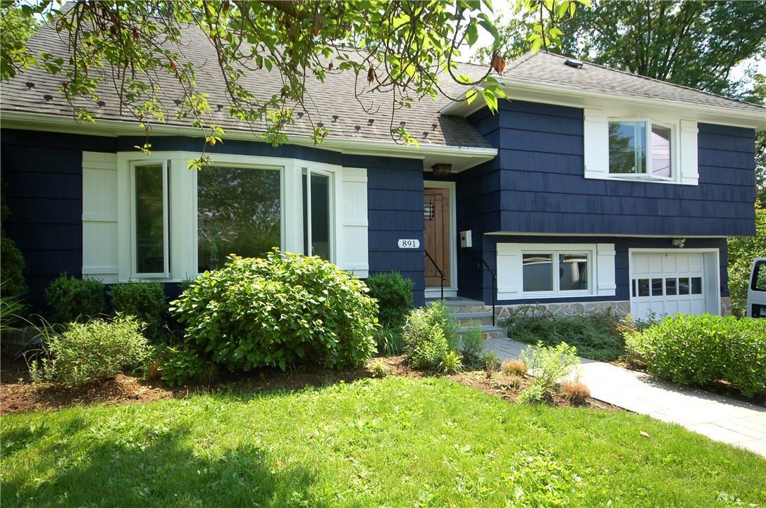 Primary Photo - 891 Port Dr
