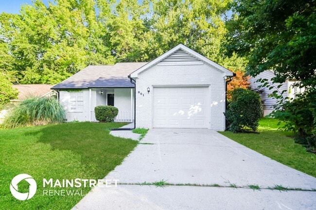 Building Photo - 801 Redland Dr