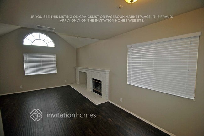Foto del edificio - 11484 Millpond Rd