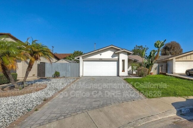 Building Photo - 2723 Lancha St
