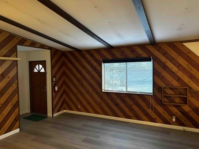 Building Photo - 16015 WA-302