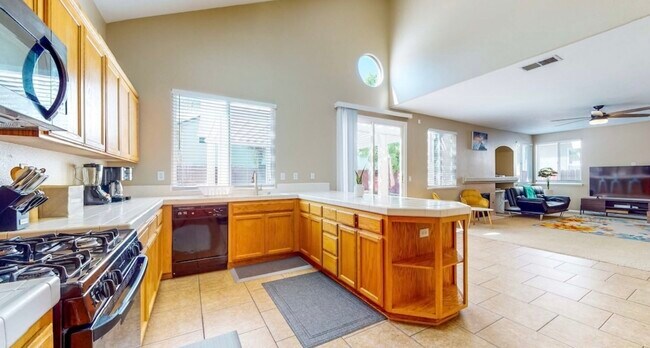 Building Photo - 9412 Viridian Way