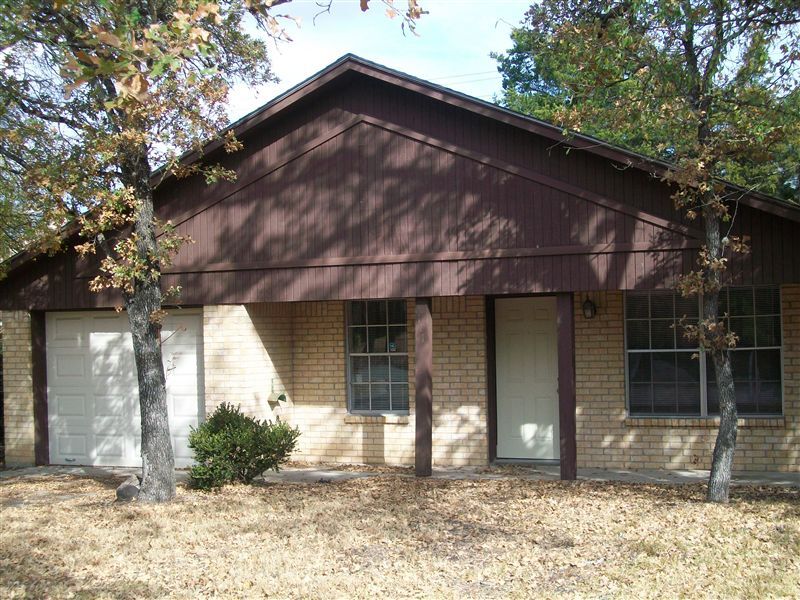 Foto principal - 3 br, 2 bath House - 3111 Heatherwood Dr 3...