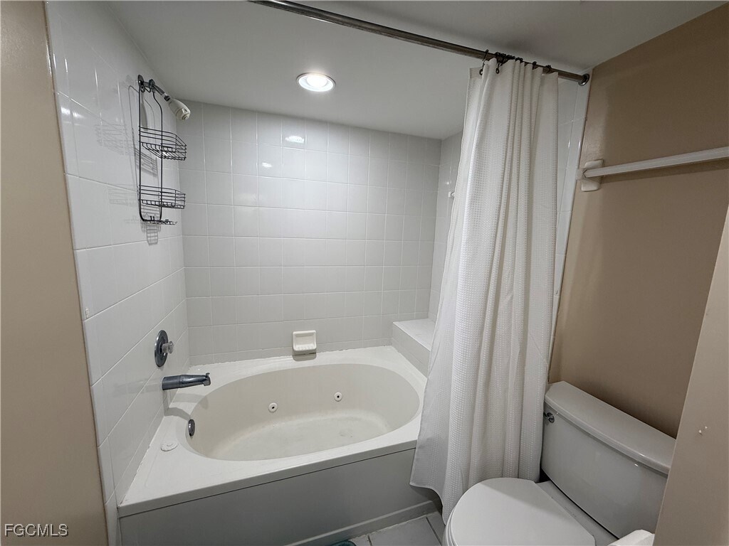 Foto del edificio - 285 Naples Cove Dr