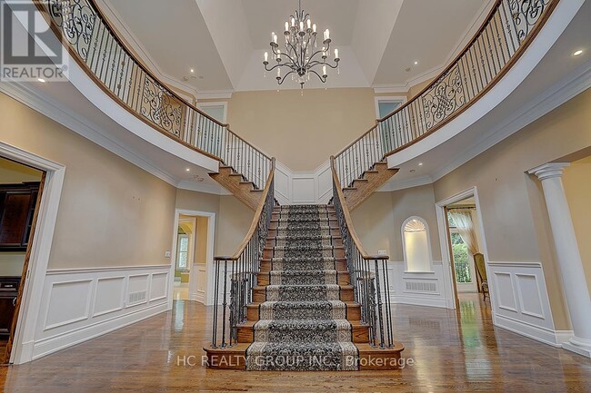 Building Photo - 193 The Bridle Path