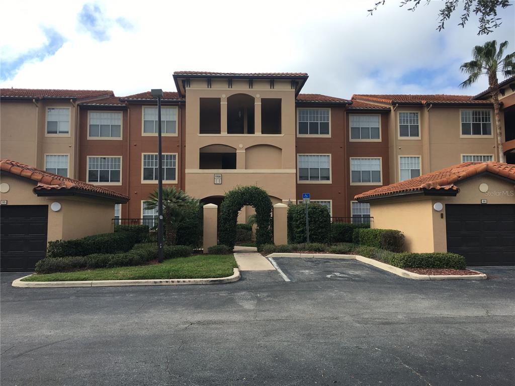 5500 Metrowest Blvd Unit 111, Orlando, FL 32811 Condo for Rent in