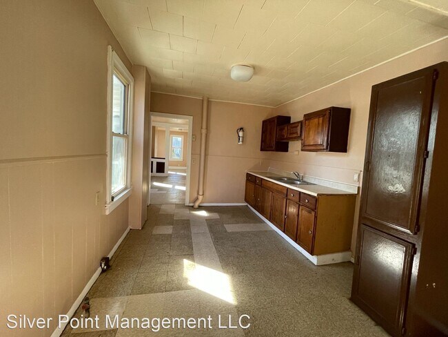 Foto del edificio - 2 br, 1 bath House - 133 Vine